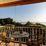 Belenum - Double With Balcony And Sea View No 2 公寓 米利尼