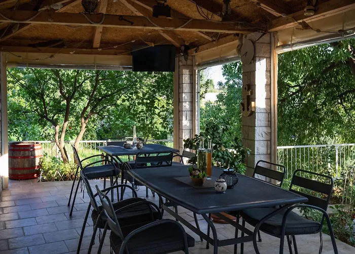 Belenum - Double With Balcony And Sea View No 2 Mlini