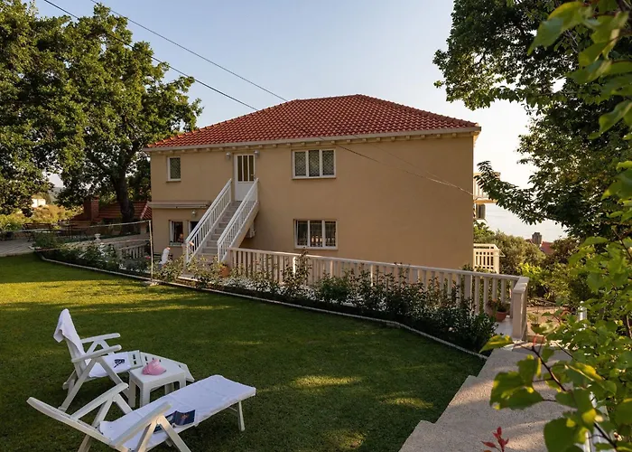 Belenum - Double With Balcony And Sea View No 2 *