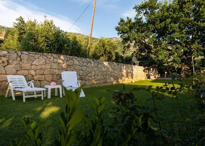 Belenum - Double With Balcony And Sea View No 2 아파트 믈리니